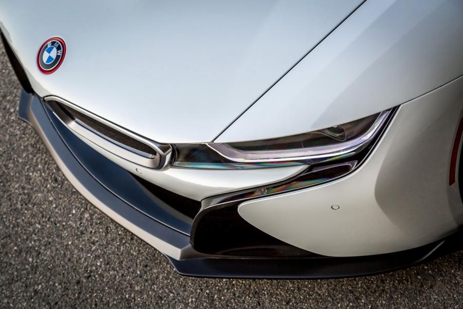 Детали экстерьера BMW i8 by Vorsteiner (V-FF 103) 2016 года  (фото 23 из 32)